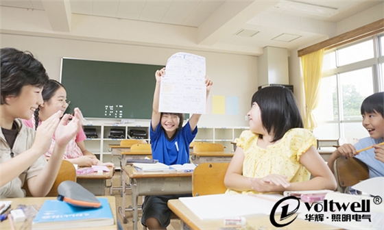 教室照明