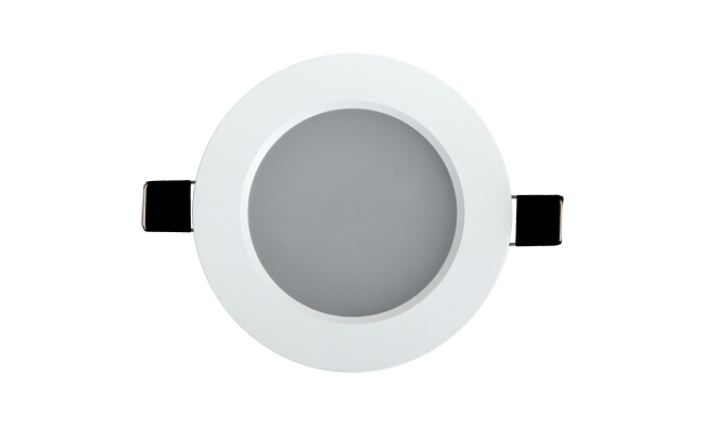 華輝照明專業(yè)生產(chǎn)LED筒燈，COB筒燈，全國(guó)行業(yè)領(lǐng)先，服務(wù)過全國(guó)各類工程達(dá)2000家。