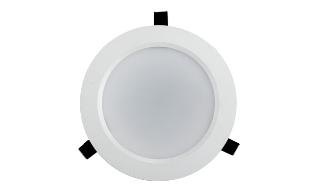 華輝照明專業(yè)生產(chǎn)LED筒燈，COB筒燈，全國(guó)行業(yè)領(lǐng)先，服務(wù)過全國(guó)各類工程達(dá)2000家。