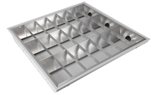 1.	華輝照明專業(yè)LED格柵燈盤廠家,產(chǎn)品有T8格柵燈盤，T5格柵燈盤，明裝格柵燈盤，暗裝格柵燈盤，是一家集研發(fā)、生產(chǎn)、銷售于一體的綜合性LED室內(nèi)照明生產(chǎn)服務(wù)商。