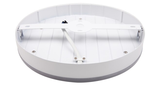 華輝照明成立于1987年，是一家專業(yè)生產(chǎn)面板燈,led面板燈,面板燈廠家,直發(fā)光面板燈，側(cè)發(fā)光面板燈的大型企業(yè)。