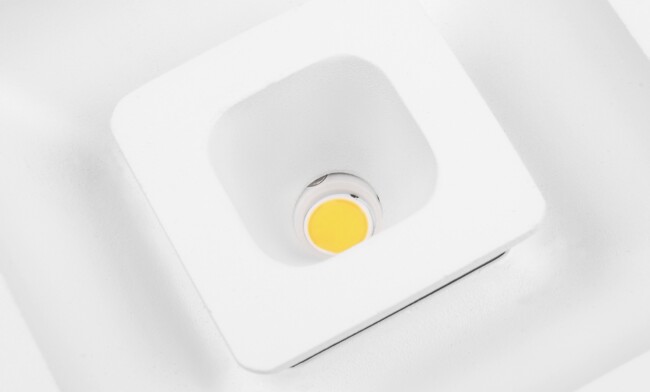 廣東筒燈，led筒燈，筒燈廠家，COB筒燈知名品牌華輝照明，公司產(chǎn)品通過(guò)3C、CE、UL、VDE等國(guó)內(nèi)外權(quán)威認(rèn)證。