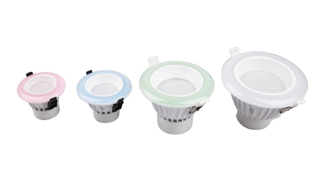 COB筒燈燈體保用5年，驅(qū)動(dòng)保用2年，光源使用30000小時(shí)。