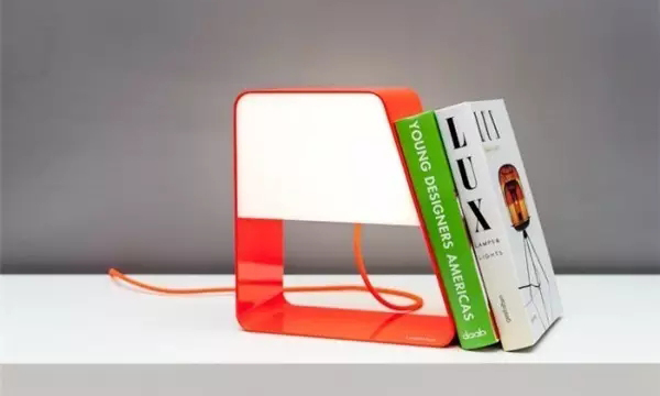 設(shè)計(jì)||別以為燈具就只能拿來(lái)照明