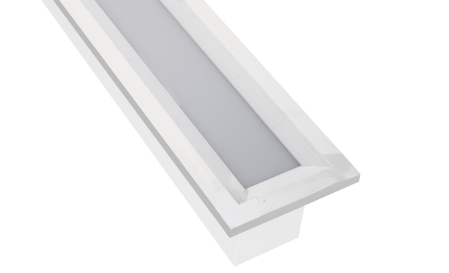 華輝照明產(chǎn)品有：LED辦公吊線燈,led面板燈,面板燈廠家,直發(fā)光面板燈，側(cè)發(fā)光面板燈高P無頻閃LED面板燈，光效均勻、柔和，無眩光。