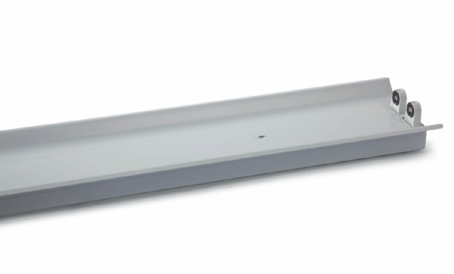 T8 2x20W 電感/電子 低耗型雙支帶罩支架/寬殼體 620X170X70mm T8 2x20W 電感/電子 低耗型雙支帶罩支架/寬殼體 620X170X70mm