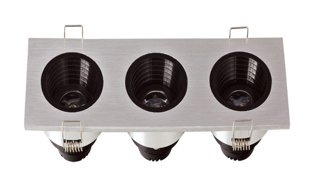 LED G04系列三頭(防眩光)開孔151x50mm格柵射燈 LED G04系列三頭(防眩光)開孔151x50mm格柵射燈