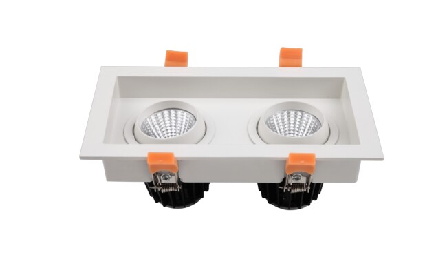 G13系列 2x9W 雙頭COB格柵射燈 開(kāi)孔尺寸95x200mm G13系列 2x9W 雙頭COB格柵射燈 開(kāi)孔尺寸95x200mm