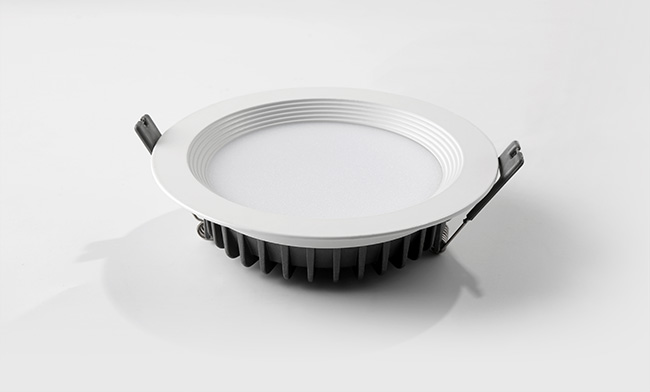 2.5寸雙色筒燈 開孔 ¢70mm 調(diào)光調(diào)色LED筒燈 2.5寸雙色筒燈 開孔 ¢70mm 調(diào)光調(diào)色LED筒燈